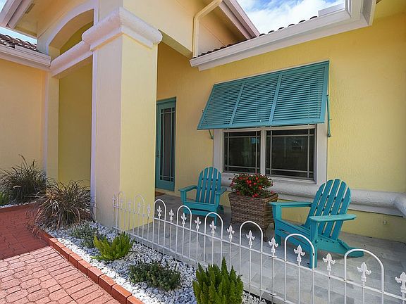 4th image of 2087 N Waterway Dr