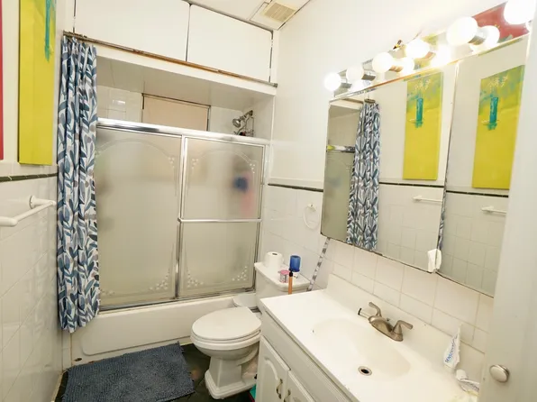 6910 Jackson Street image 11 of 34