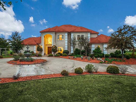 3rd image of 4009 Preston Lakes Cir