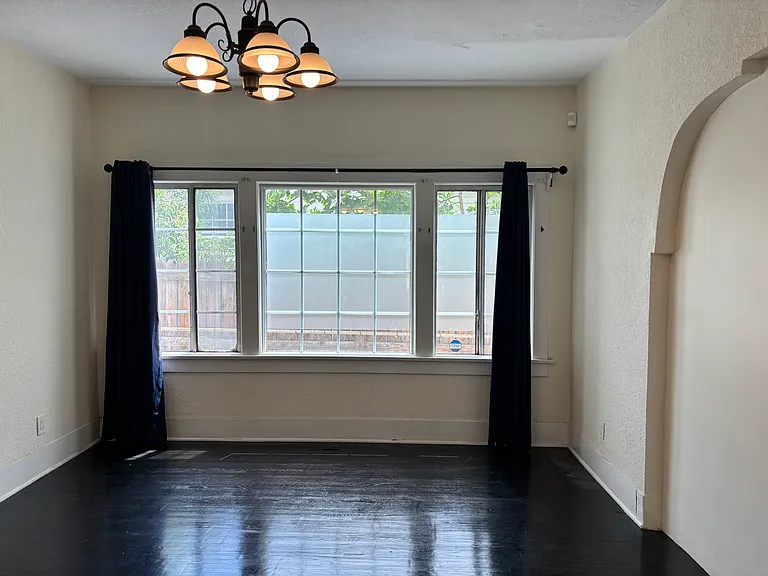 428 S Chicago St — Photo 13