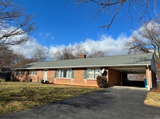 4021 Clairmont St SW, Roanoke, VA 24018