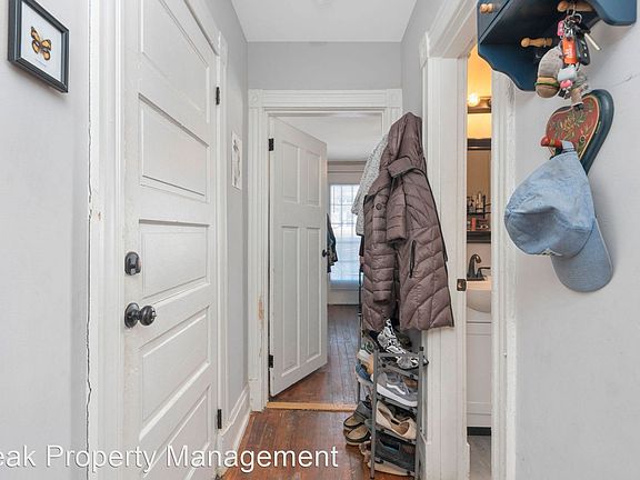 5th image of 711 Chimborazo Blvd APT B