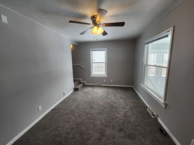 2809 Main St — Photo 3