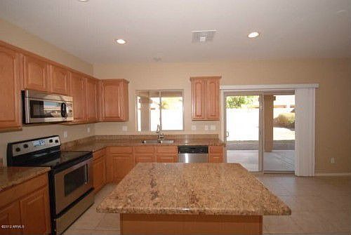 3rd image of 1422 E Canyon Creek Dr