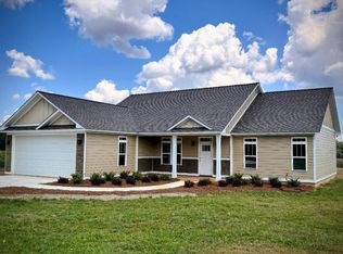 1520 Upper Hawthorne Trl, Cairo, GA 39828