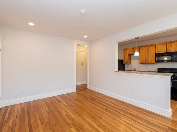 288 Chestnut Hill Ave, Brighton, MA