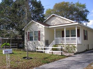 510 Cleveland Ave SW, Largo, FL 33770