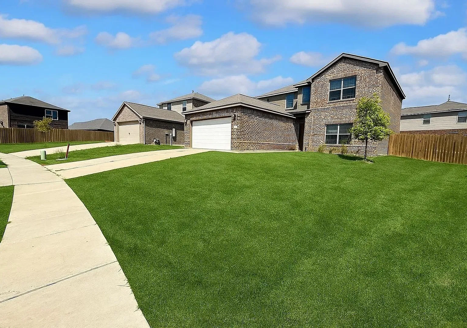 Room in 4 Bedroom Home at Serena Dr — Photo 1