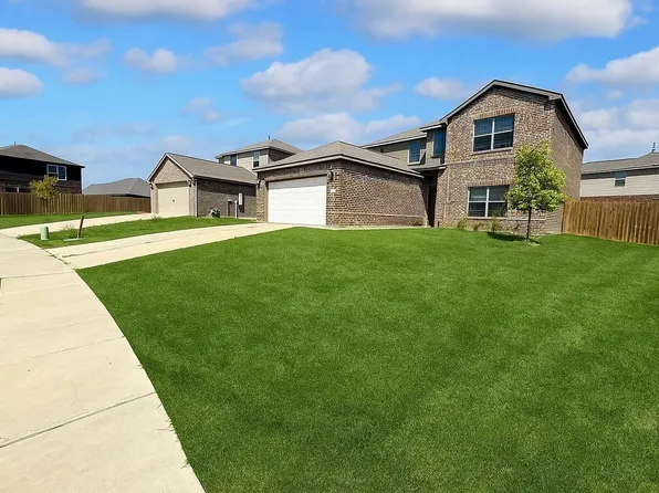 913 Serena Dr, Ferris, TX 75125
