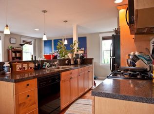 21402 80th Ave W, Edmonds, WA 98026