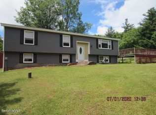 251 Pittsfield Rd, Hinsdale, MA 01235