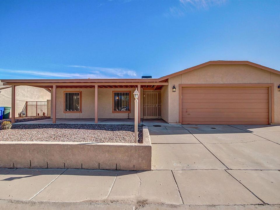 1st image of 5561 S Lamplighter Dr