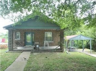 631 N 32nd St, Kansas City, KS 66102