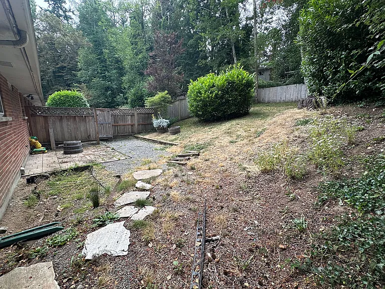 1st Pl SW — Photo 15