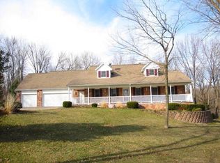 7015 S Saddlebrook Dr, Mapleton, IL 61547