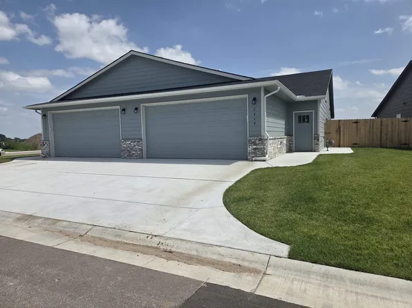 2449 S Wheatland St, Wichita, KS 67235