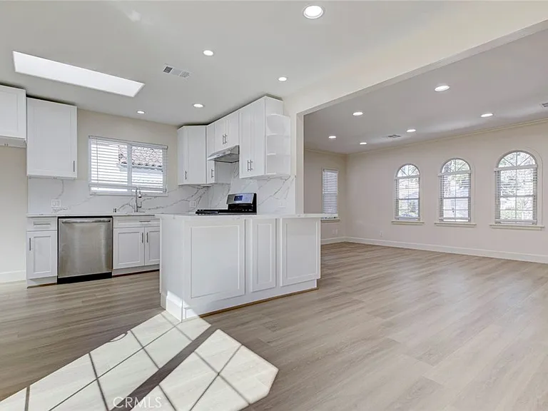 5709 Beck Ave — Photo 8
