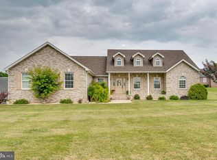 61 Torytown Rd, Bunker Hill, WV 25413