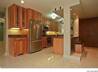 531 Hahaione St #24D, Honolulu, HI 96825