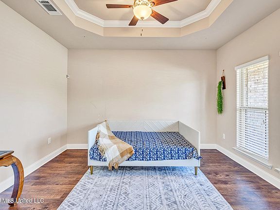 5th image of 10546 Chapelwood Dr