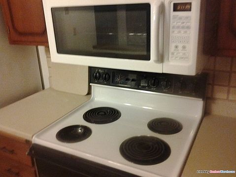 4th image of 12600 Parkwood Dr APT 209