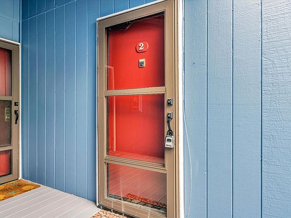 3rd image of 407 Piccadilly Pl APT 2