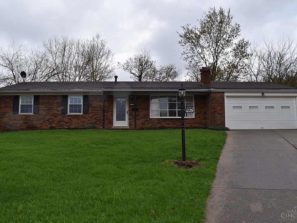 1st image of 1029 Pinehollow Ln