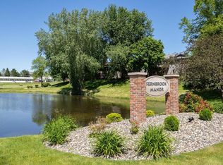 14220 44th Pl N APT 1, Plymouth, MN 55446