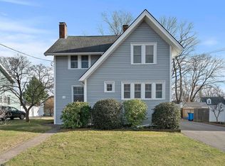18 Norfolk Rd, Randolph, MA 02368
