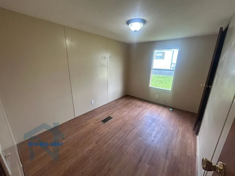507 Hickory St — Photo 9