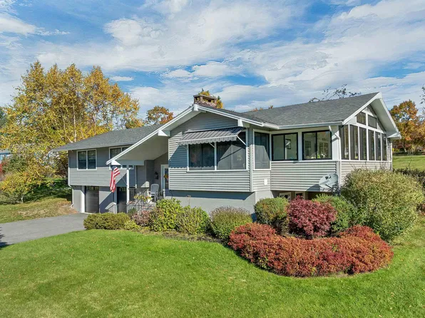 19 Old Lakeview Terrace, Wolfeboro, NH 03894
