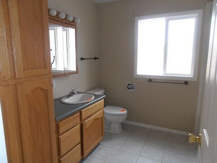 2nd image of 1427 S Utahna Dr