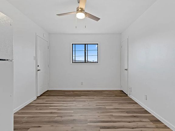 4th image of 2216 Memorial Pkwy NW #B1