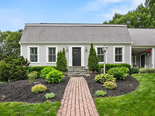 11 Cranbrook Rd, Shrewsbury, MA 01545