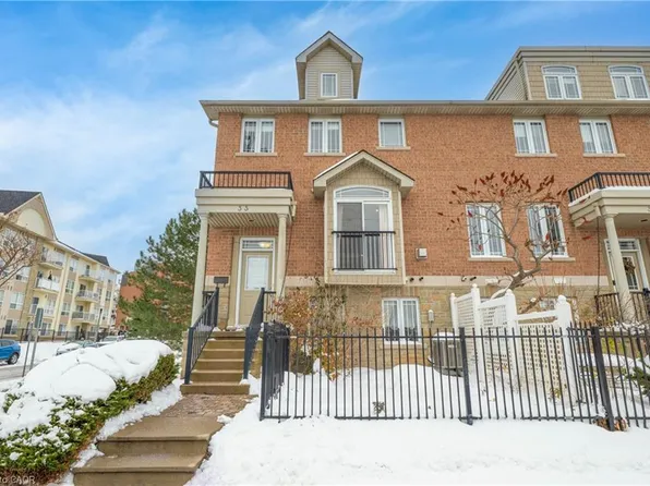 33 Wellington S, Cambridge, ON N1R 8N4