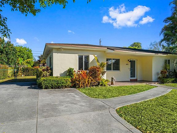2nd image of 6851 SW 48th Ter