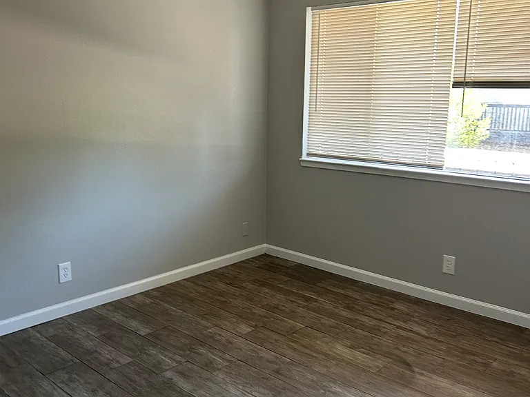 623 Tully Rd #107 — Photo 13