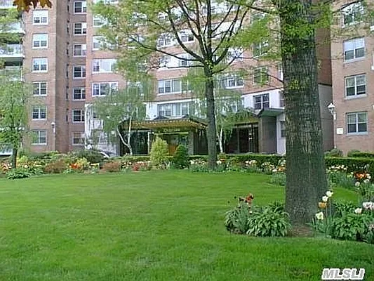 Sold by Century 21 American Homes | media 25