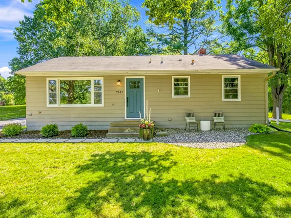 7141 Minnewashta Pkwy, Excelsior, MN 55331