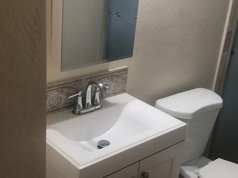 1820 Scott St — Photo 7