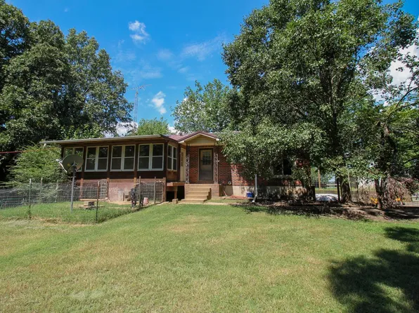 14652 County Road 652, Dexter, MO 63841