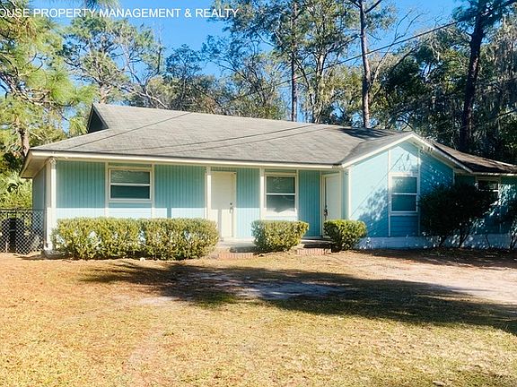3rd image of 5861 105th St