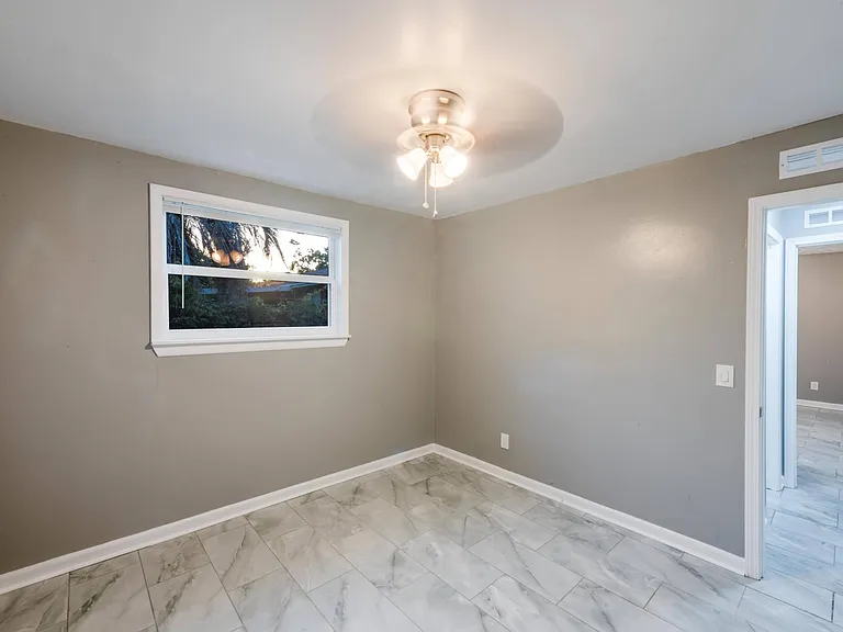 1532 Leestan Ct — Photo 39