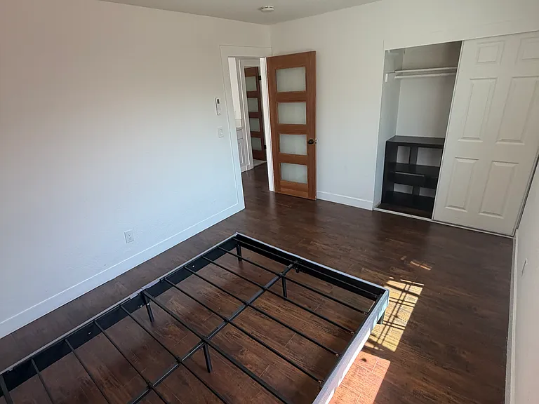 332 N Orange Ave #B — Photo 9