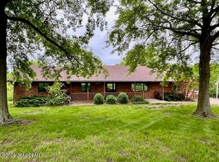 12334 County Road 4039, Holts Summit, MO 65043