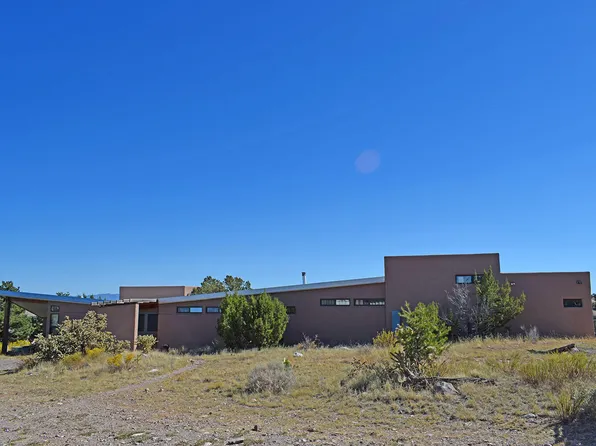 202 Ridge View Rd, Magdalena, NM 87825