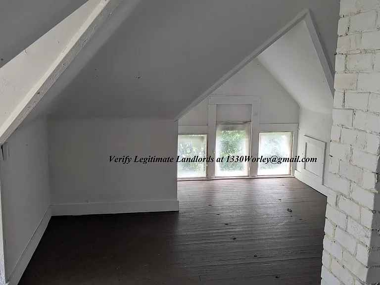 1330 Worley Ave NW — Photo 14