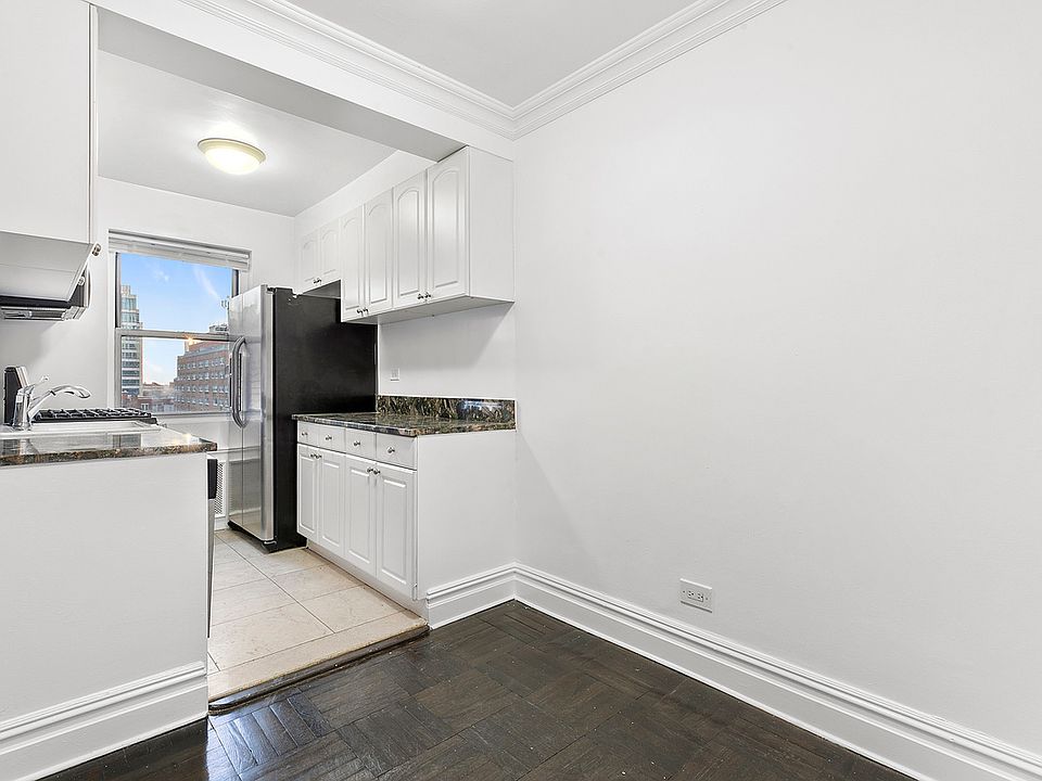 1st image of 301 E 66th St APT 2M