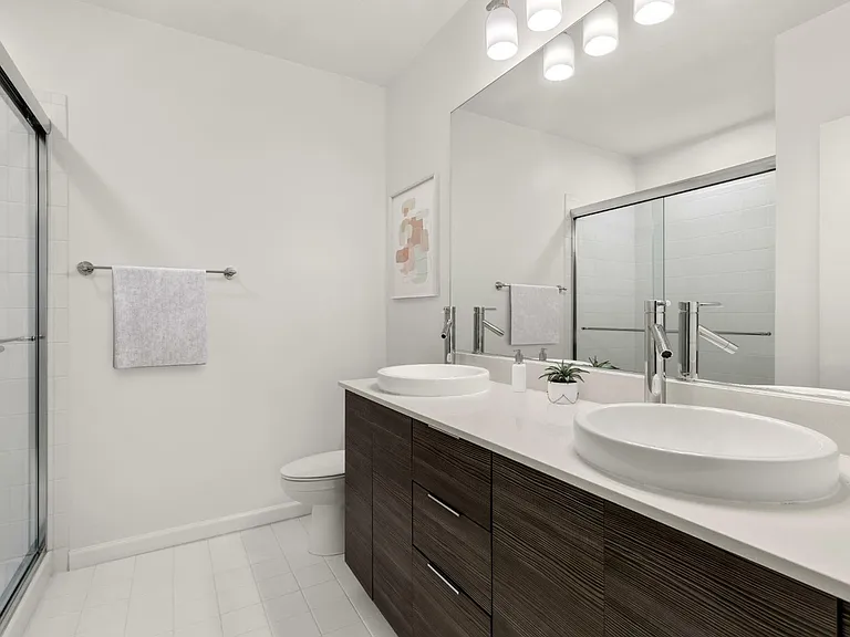 Horizon Wiregrass Ranch - Bathroom