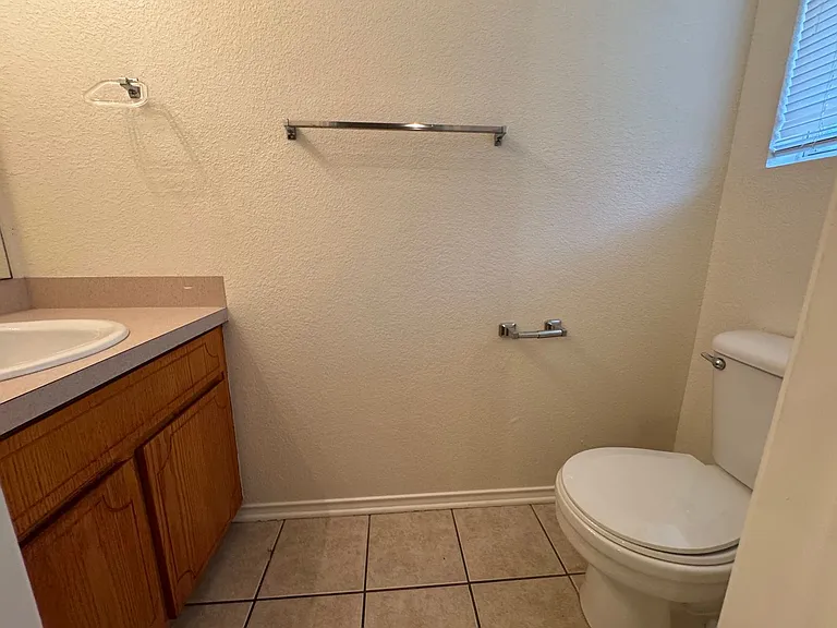 4505 Deek Dr — Photo 8